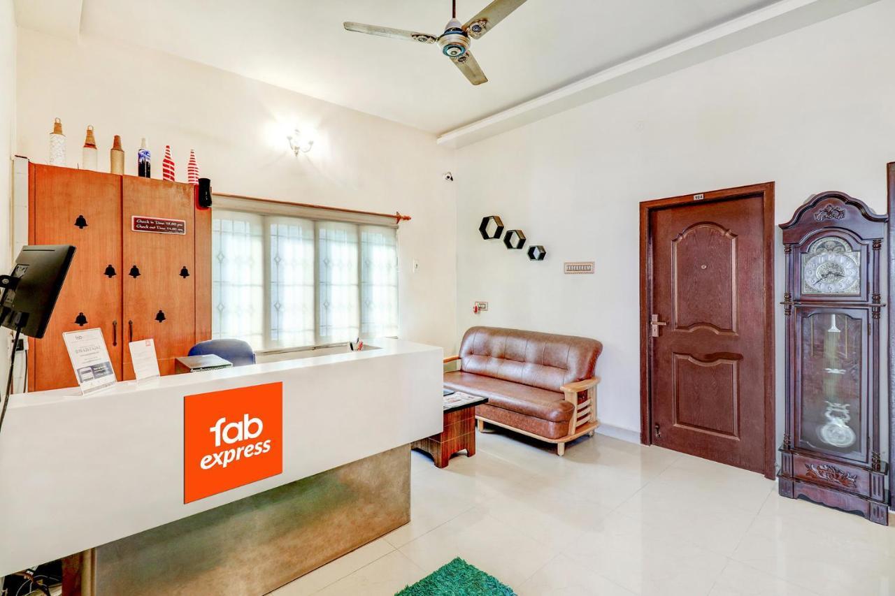 Fabexpress Nestlay Rooms Omr Chennai Exteriör bild